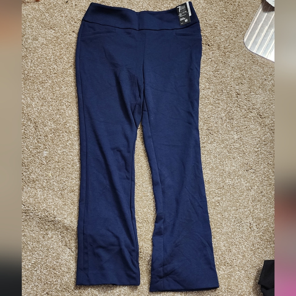 Pull-on Petite Bootcut